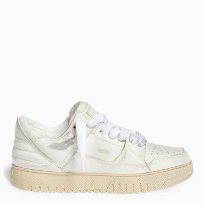 1989 Studio Vintage Dirty White Sneakers In White