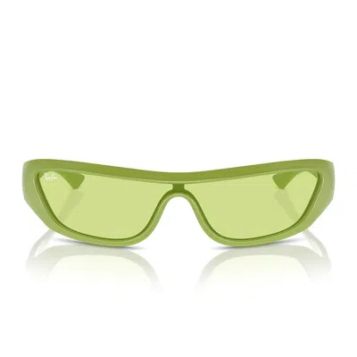 Shop Ray Ban Ray-ban Sunglasses In Green