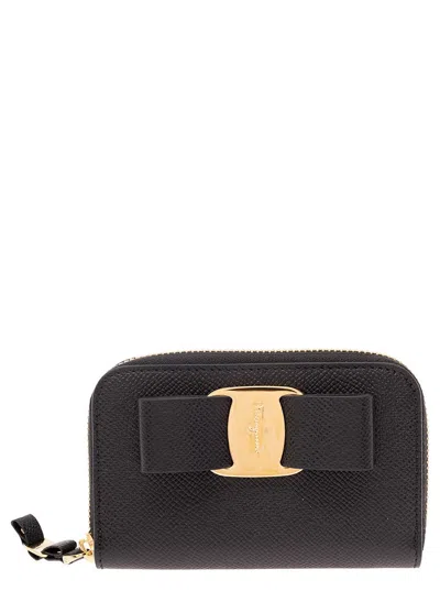 Shop Ferragamo 'vara' Black Card-holder With Bow And Logo Detail In Hammered Leather Woman