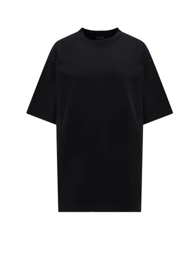 Shop Balenciaga T-shirt In Black