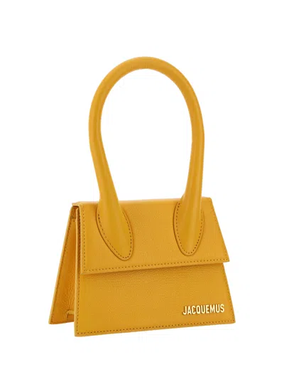 Shop Jacquemus Le Chiquito Moyen Handbag
