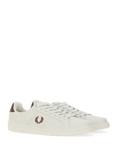 Shop Fred Perry Sneaker "b721" In White