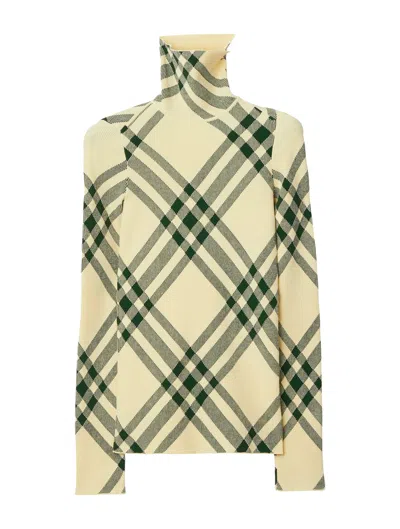Shop Burberry S24-pai-074 W Knitwear In Ivy Ip Check