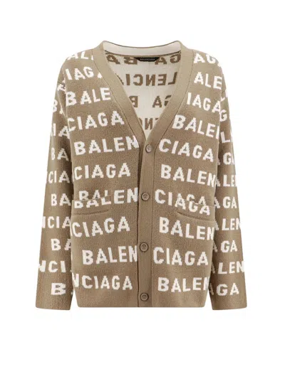 Shop Balenciaga Sweaters In Dark Beige/white