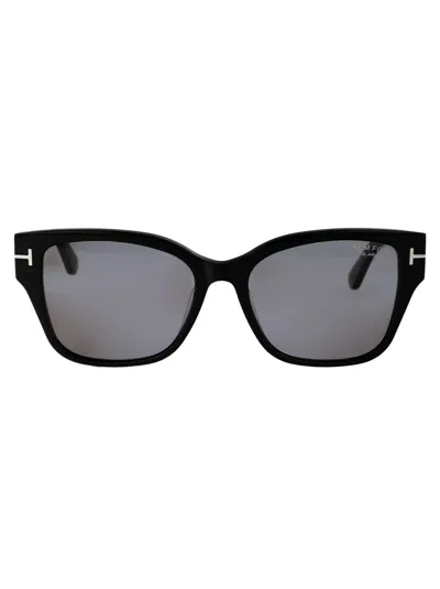Shop Tom Ford Sunglasses In 01d Nero Lucido / Fumo Polar
