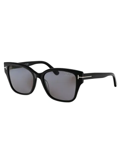 Tom Ford Nora 57mm Gradient Cat Eye Sunglasses In 01d Nero Lucido / Fumo Polar