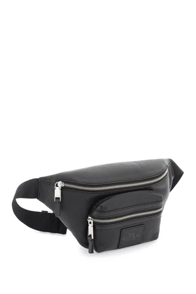 Shop Marc Jacobs Leather Belt Bag: The Perfect In 黑色的