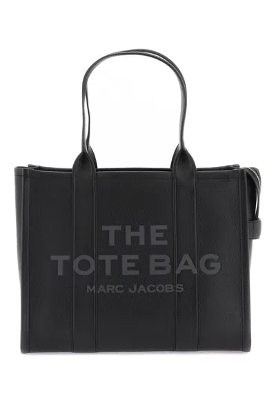 Shop Marc Jacobs The Leather Large Tote Bag In 黑色的