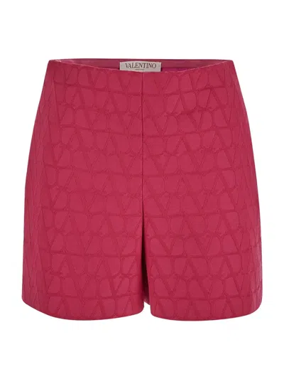 Shop Valentino Logoed Shorts In Pink