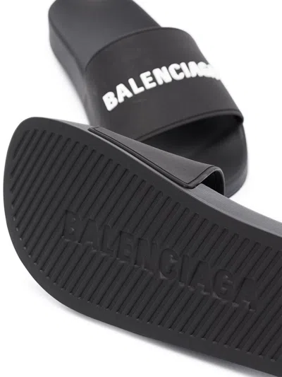 Shop Balenciaga Sandals In Gray