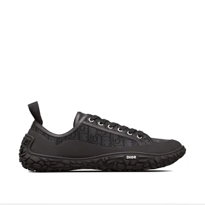 Shop Dior Oblique Jacquard Low Top Sneakers In Black