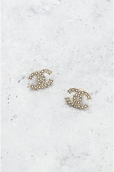 Pre-owned Chanel Coco Mark Rhinestone Earrings In Light Gold