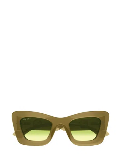 Shop Gucci Eyewear Cat In Green