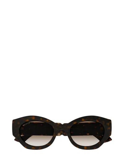 Shop Gucci Eyewear La Piscine Oval Frame Sunglasses In Multi