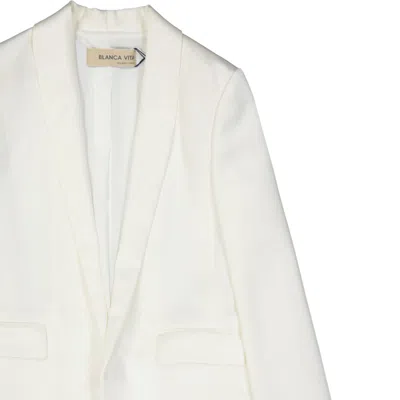 Blanca Vita Satin Effect Jacket In 白色的