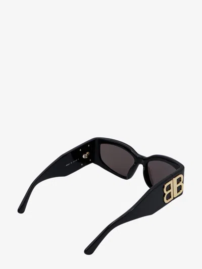 Shop Balenciaga Woman Bossy Cat Woman Black Sunglasses