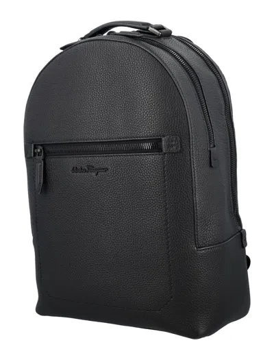 Shop Ferragamo Leather Backpack In Nero || Nero F/25 || Nero
