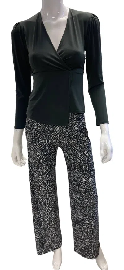 Viereck Value Long Sleeve Top In Black In Black