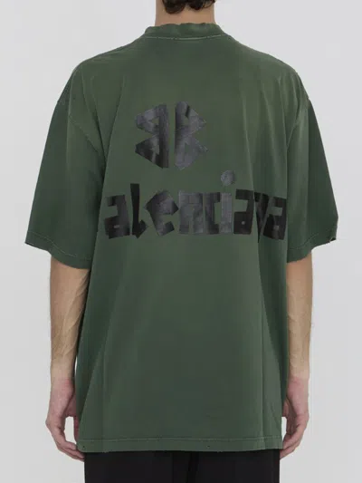 Shop Balenciaga Tape Type T-shirt In Green