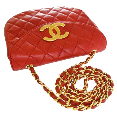 Pre-owned Chanel Mini Matelassé Red Leather Shoulder Bag ()