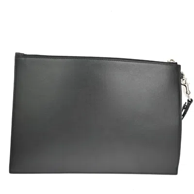Shop Gucci -- Black Leather Clutch Bag ()