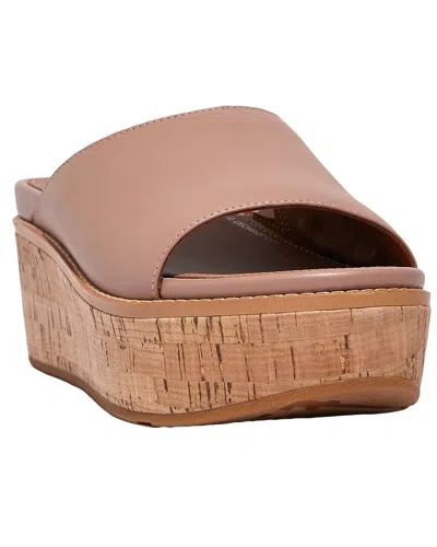 Shop Fitflop Eloise Leather Sandal In Beige