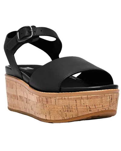 Shop Fitflop Eloise Leather Sandal In Black