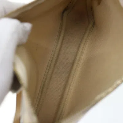 Pre-owned Louis Vuitton Baguette White Canvas Clutch Bag ()