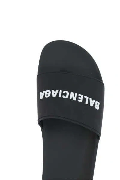 Shop Balenciaga Sandals In Black+white