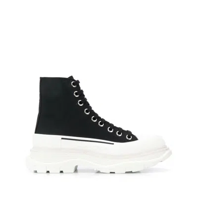 Alexander Mcqueen Alexander Mc Queen Tread Slick Ankle Boots In Black