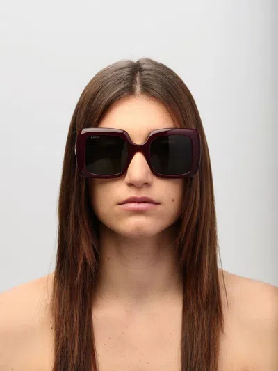 Shop Gucci Sunglasses Woman Red Woman