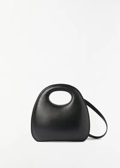 Lemaire Egg Leather Shoulder Bag In Black