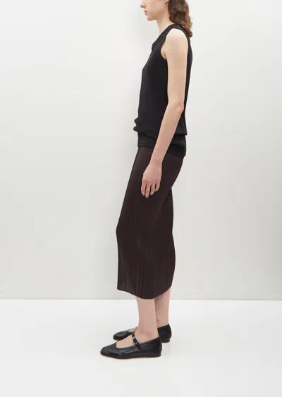 Shop Issey Miyake Essential Pleated Skirt In 09-black Pepper