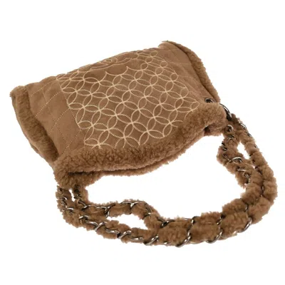 Pre-owned Chanel Cabas Brown Suede Shoulder Bag ()