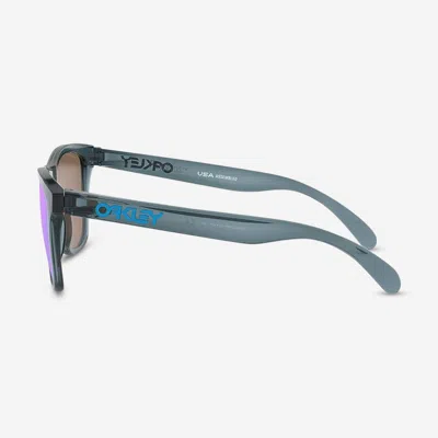 Shop Oakley Frogskins Men's Prizm Blue Polarized Sunglasses 9013-f6 In Black