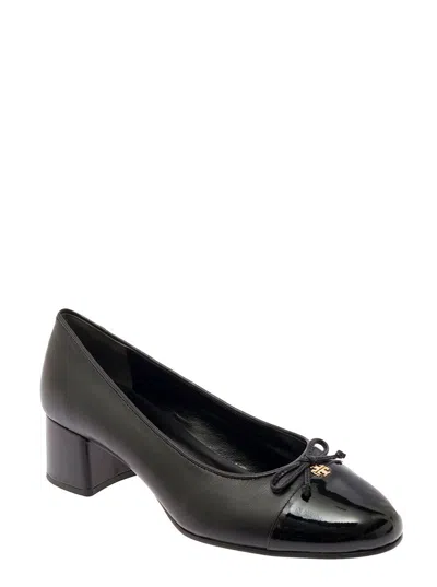 Shop Tory Burch Black Pumps With Bow And Logo Detail In Leather Woman