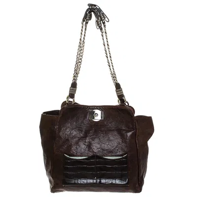 Shop Chloé Leather Vintage Chain Tote In Brown