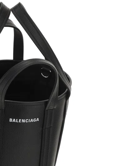 Shop Balenciaga Women Everyday Handbag In Multicolor