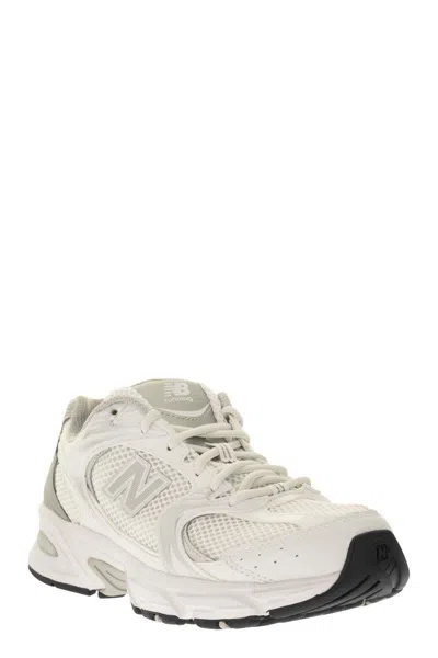 Shop New Balance 530 - Sneakers Lifestyle In White