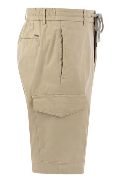 Shop Peserico Lightweight Cotton Lyocell Canvas Jogger Bermuda Shorts In Beige