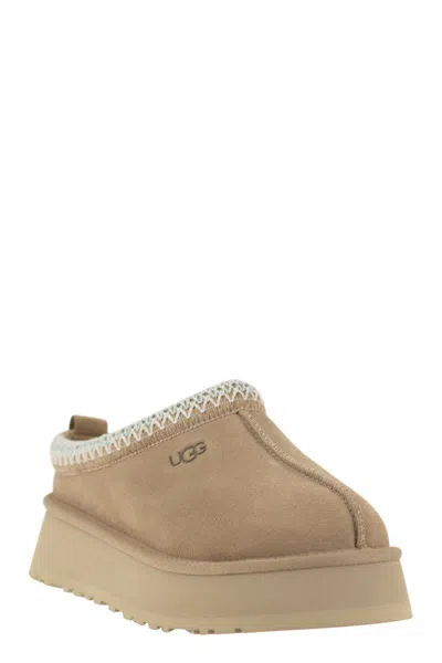 Shop Ugg Tazz - Slippers With Platform In Sand