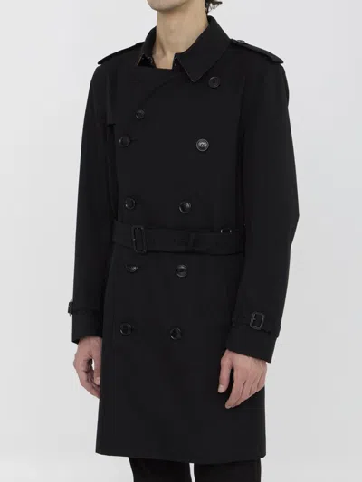 Shop Burberry Heritage Kensington Medium Trench Coat In Black
