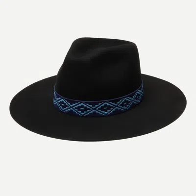 Shop Wyeth Women's Cruz Hat In Negra In Black