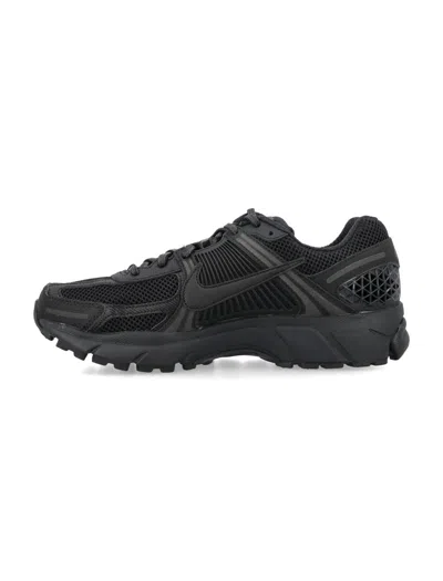 Nike Zoom Vomero 5 "triple Black" Sneakers In Black