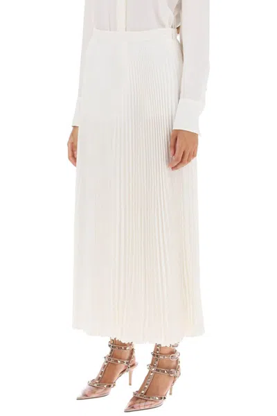 Shop Valentino Silk Jacquard Toile Iconographe Pleated Skirt In Bianco