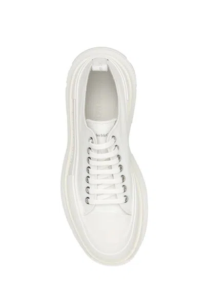 Shop Alexander Mcqueen Tread Sleek Sneakers In Bianco