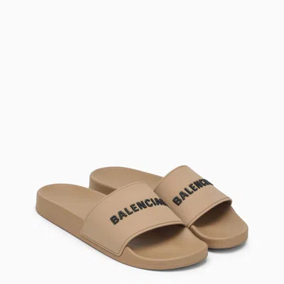 Shop Balenciaga Beige Rubber Slide Sandals Women In Cream