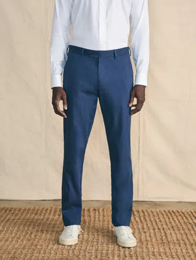 Shop Faherty Movement&trade; Flex Linen Trouser Pants In Deep Sea Navy