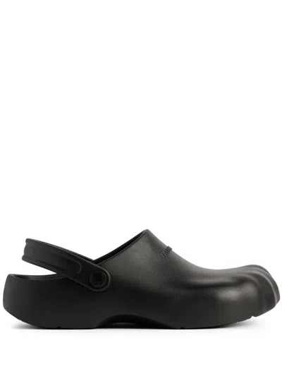 Shop Balenciaga Sunday Molded Sandals In Black
