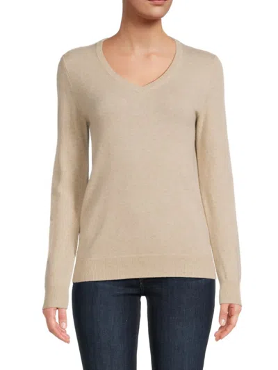 Shop Amicale Women's V Neck Cashmere Sweater In Oat